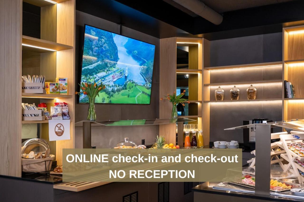 6532 Smart Hotel - Self Check-In Arbedo-Castione Extérieur photo